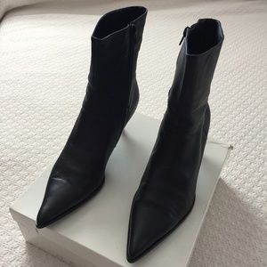 Sacco / Vibram Antique Nero Black Leather Booties